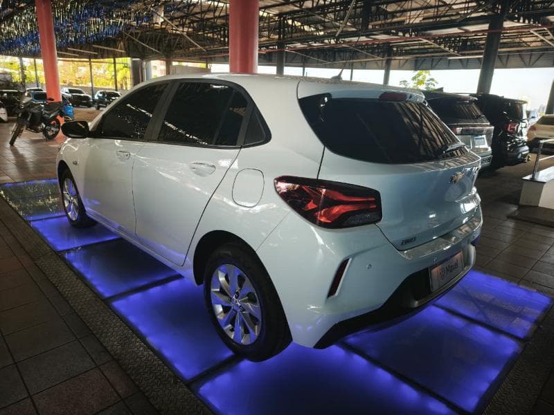 Chevrolet Onix 1.0 Turbo Flex LT Automático 2021/2022 — foto 5 de 8